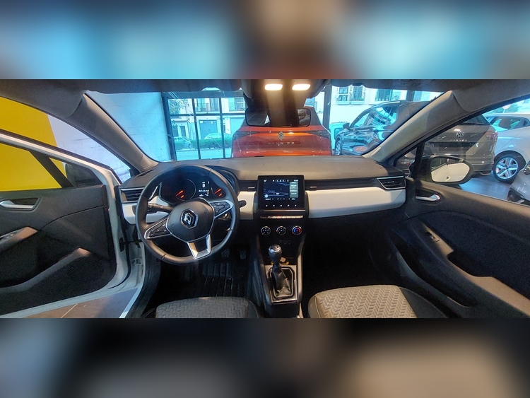 Renault Clio TCE 90CV foto 5